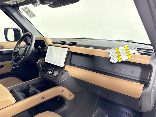 New 2026 Land Rover Defender 110 S image 31
