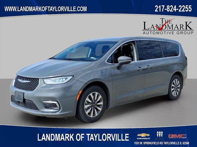 Used 2023 Chrysler Pacifica Touring-L