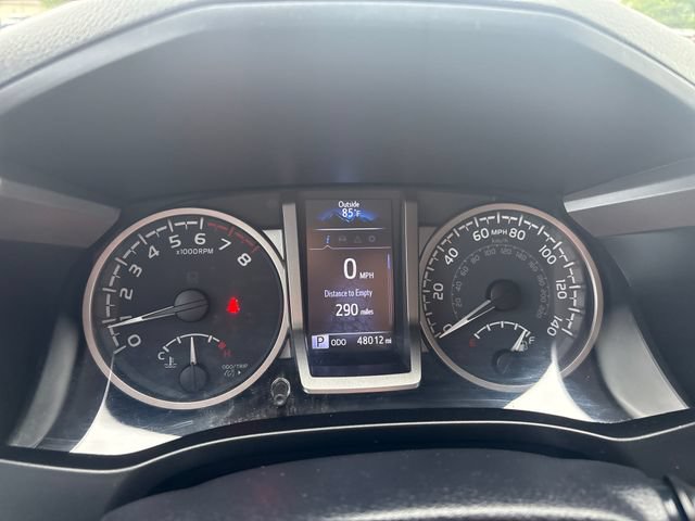 Used 2020 Toyota Tacoma SR5 AWD/4WD image 21