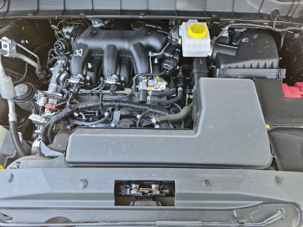 Certified 2026 Nissan Pathfinder SL FWD image 39
