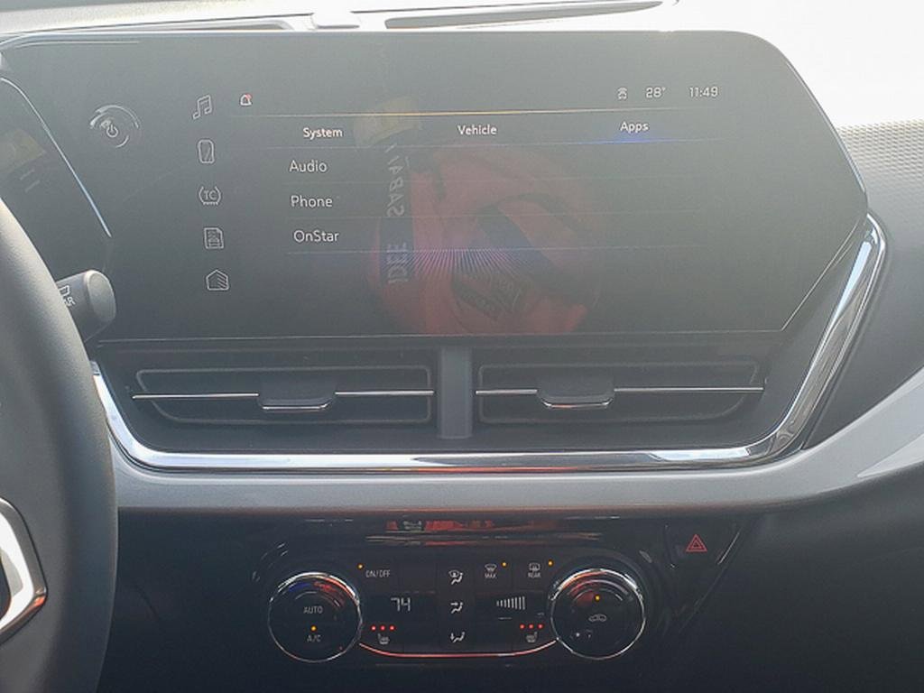 New 2026 Chevrolet Trax LT image 15