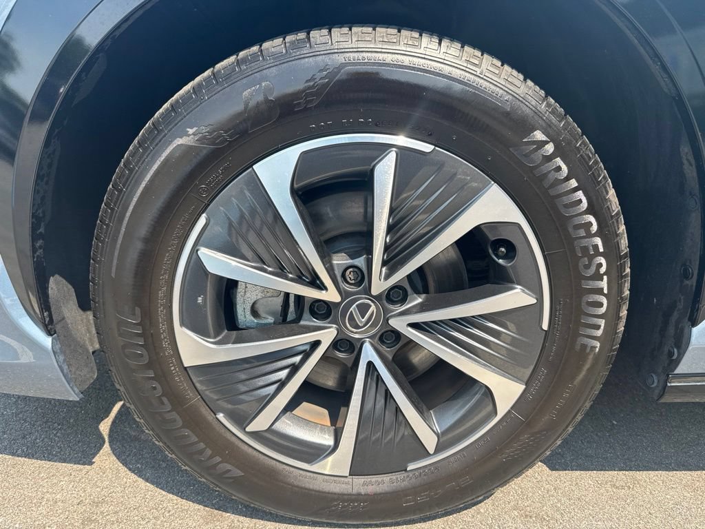 Used 2024 Lexus RZ 300e Premium w/ Accessory Package (Z1) FWD image 12