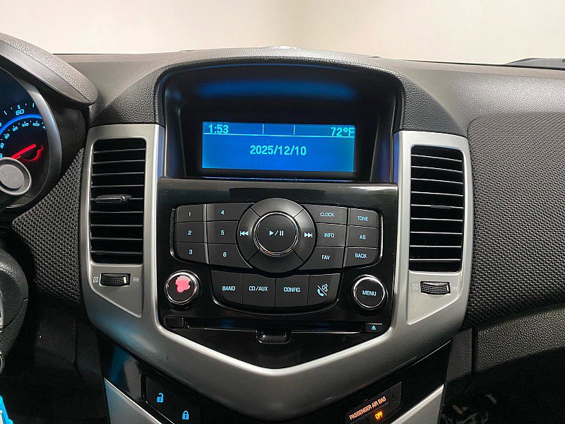 Used 2011 Chevrolet Cruze LT image 19