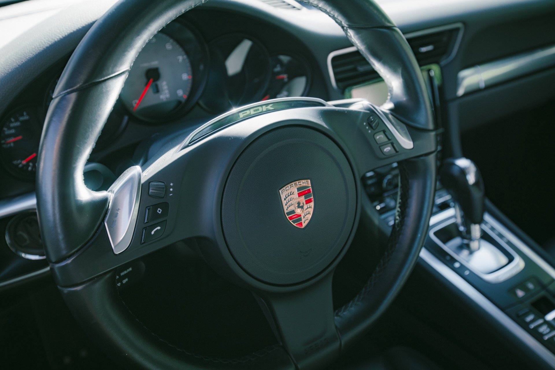 Used 2015 Porsche 911 Carrera 4S image 8