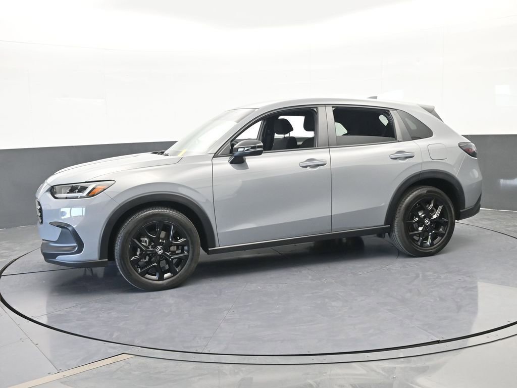 Used 2024 Honda HR-V Sport image 2