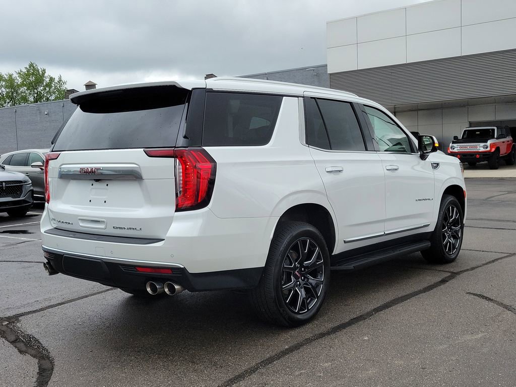 Used 2023 GMC Yukon Denali w/ LPO, Floor Liner Package AWD/4WD image 4