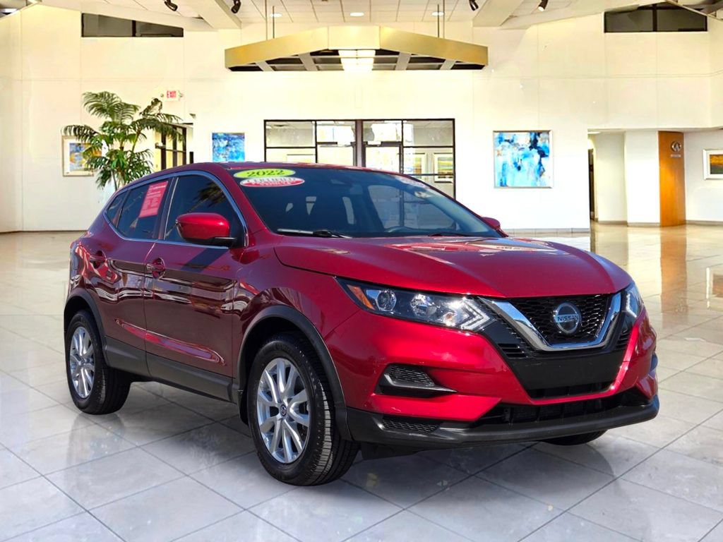 Certified 2022 Nissan Rogue Sport S AWD/4WD image 3