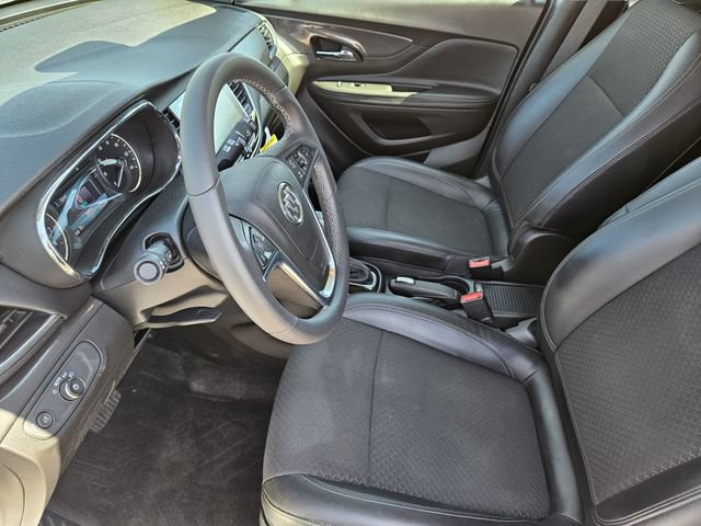 Used 2020 Buick Encore Preferred FWD image 13