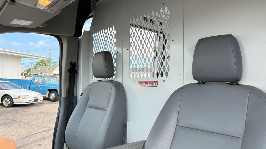 Used 2019 Ford Transit 150 130 Medium Roof RWD image 19