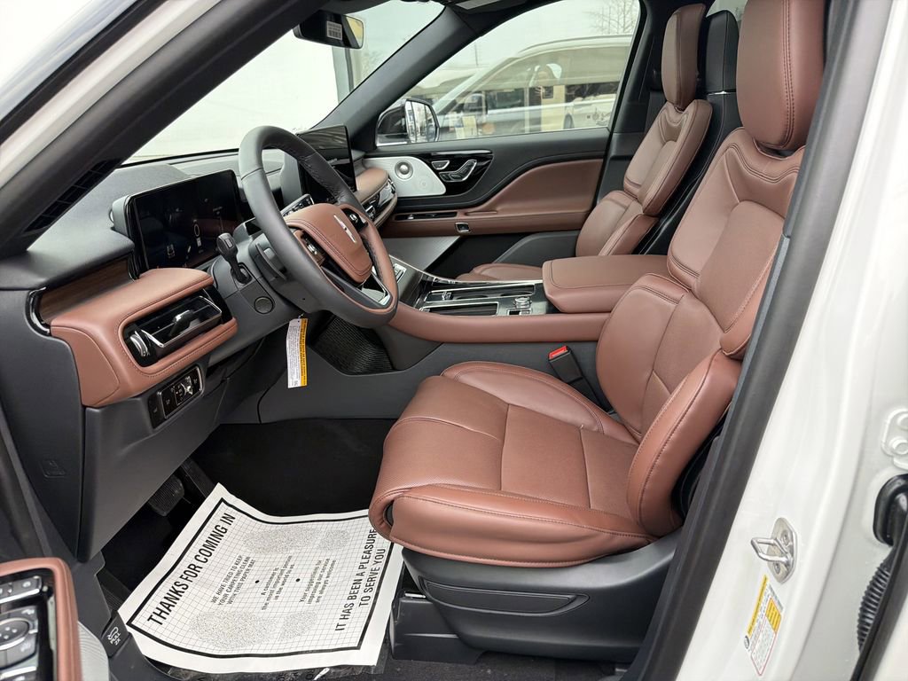 New 2026 Lincoln Aviator Reserve image 5