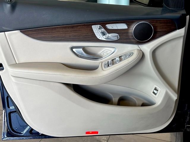 Certified 2022 Mercedes-Benz GLC 300 4MATIC image 14