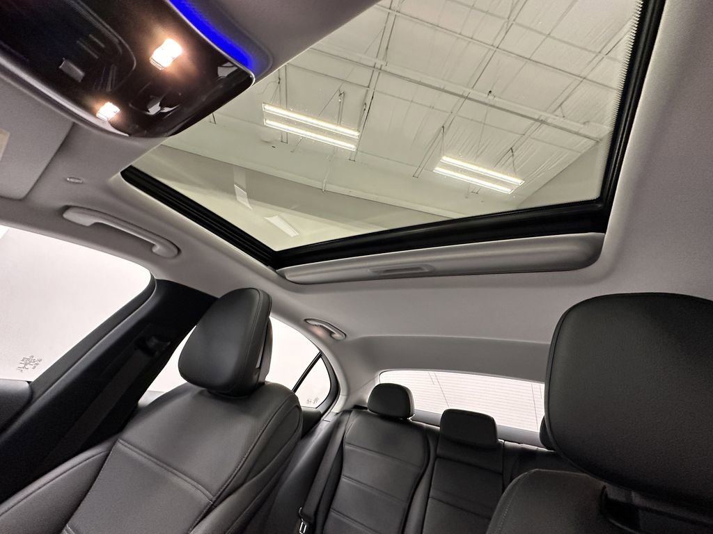 Certified 2022 Mercedes-Benz C 300 Sedan image 35