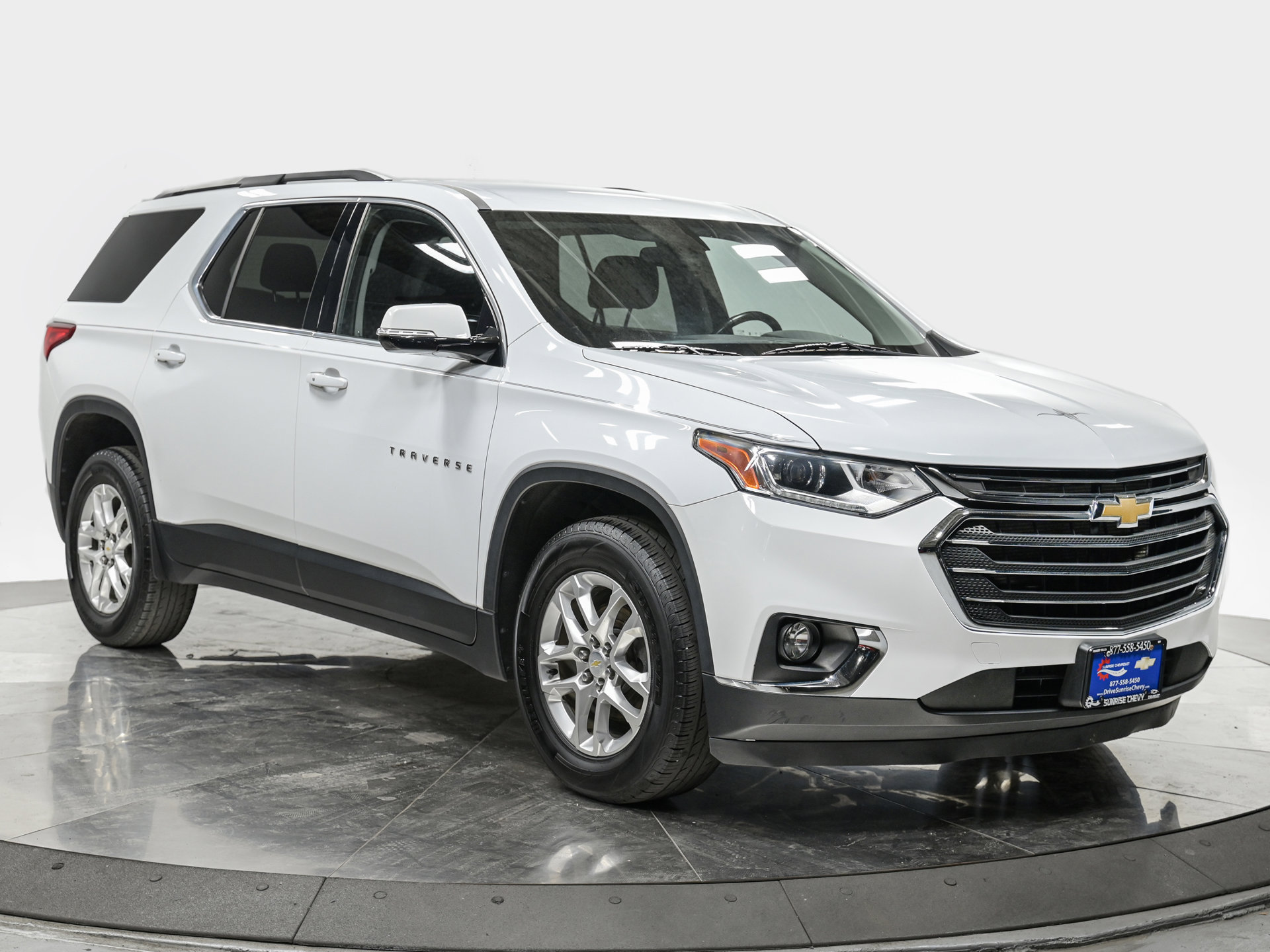 Used 2020 Chevrolet Traverse LT AWD/4WD image 11