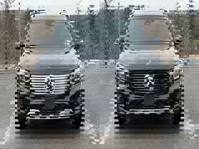 Used 2024 Mercedes-Benz GLB 250 4MATIC image 28