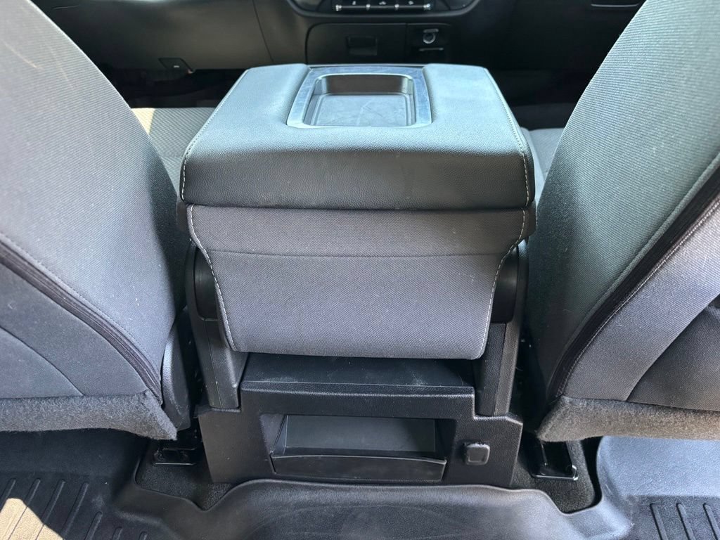 Used 2017 Chevrolet Silverado 1500 LT w/ All Star Edition AWD/4WD image 29