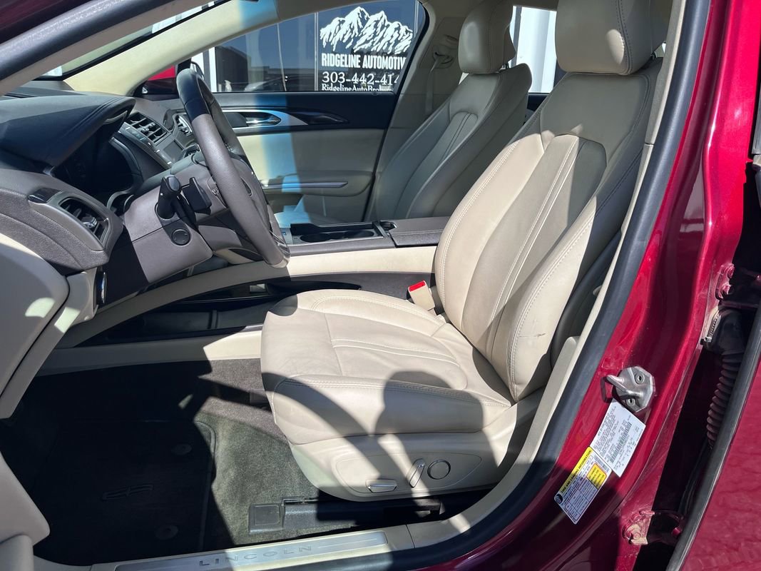 Used 2014 Lincoln MKZ AWD w/ Equipment Group 102A Reserve image 9