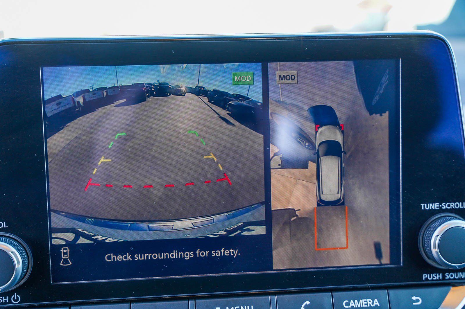 Used 2023 Nissan Rogue SL image 24