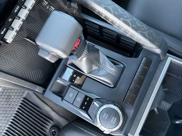 Used 2024 Toyota Tacoma TRD Sport AWD/4WD image 23