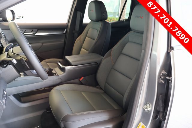 New 2026 GMC Terrain AT4 w/ Technology Package II image 13