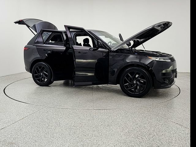 Certified 2024 Land Rover Range Rover Sport Dynamic SE AWD/4WD image 10