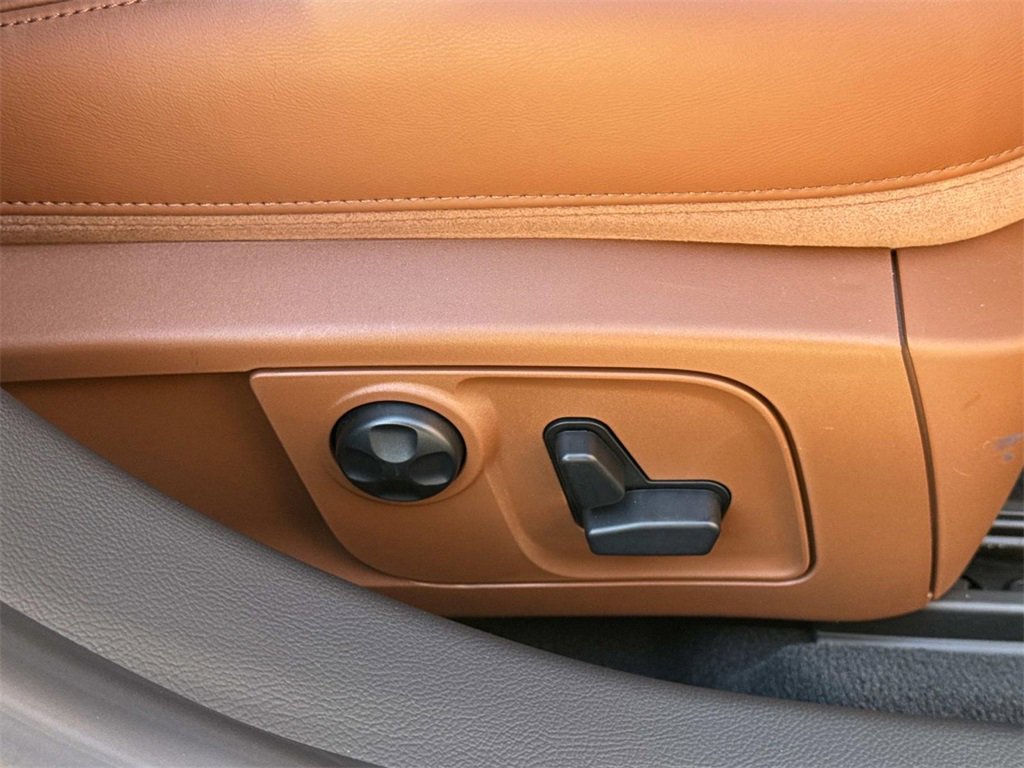 Used 2019 Maserati Quattroporte S image 26