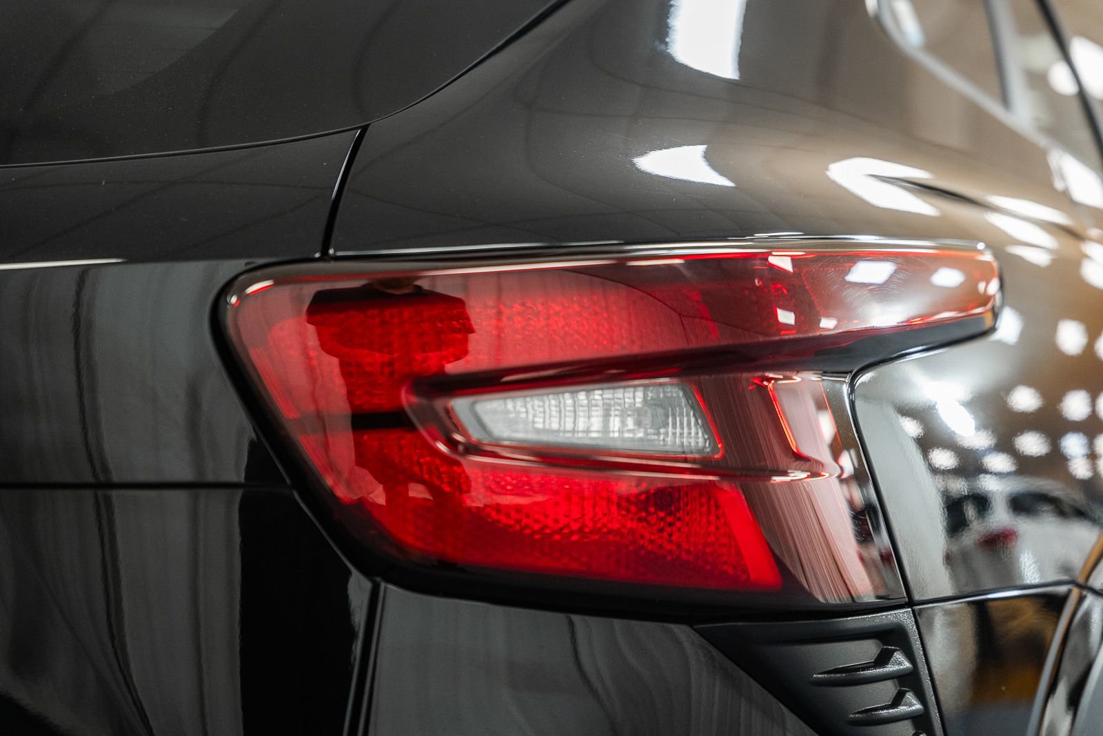 Used 2024 Chevrolet Trax LS w/ LS Convenience Package FWD image 6