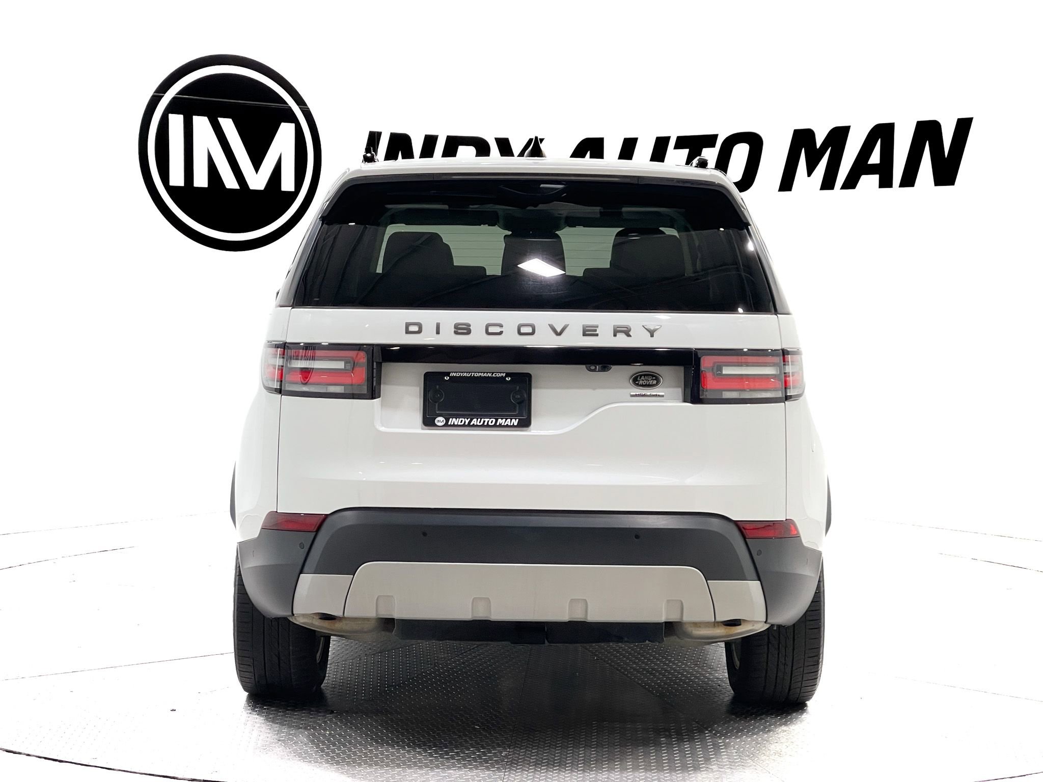 Used 2018 Land Rover Discovery HSE AWD/4WD image 5
