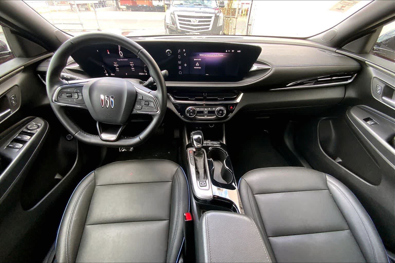 Used 2024 Buick Envista Sport Touring w/ Convenience II Package FWD image 10