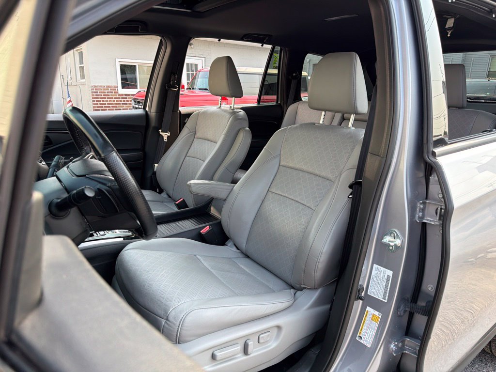 Used 2022 Honda Passport Elite image 17