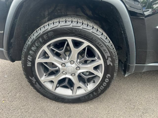 Used 2020 Jeep Grand Cherokee Limited w/ Luxury Group II AWD/4WD image 38