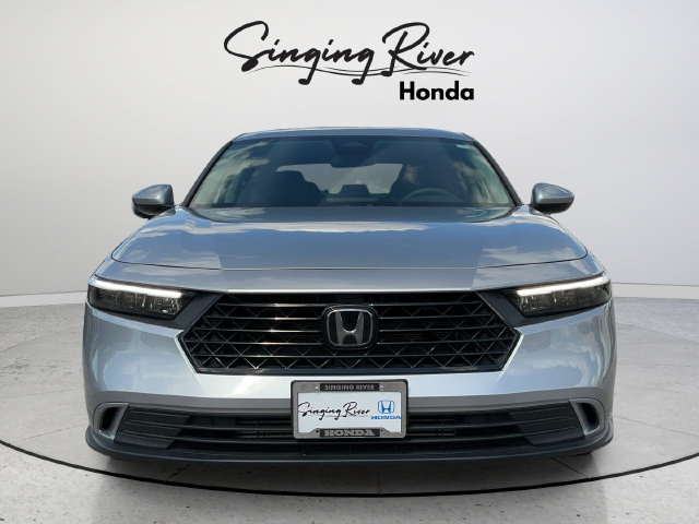 Used 2024 Honda Accord EX image 2