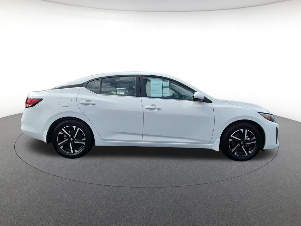 Used 2025 Nissan Sentra SV w/ All-Weather Package FWD image 4