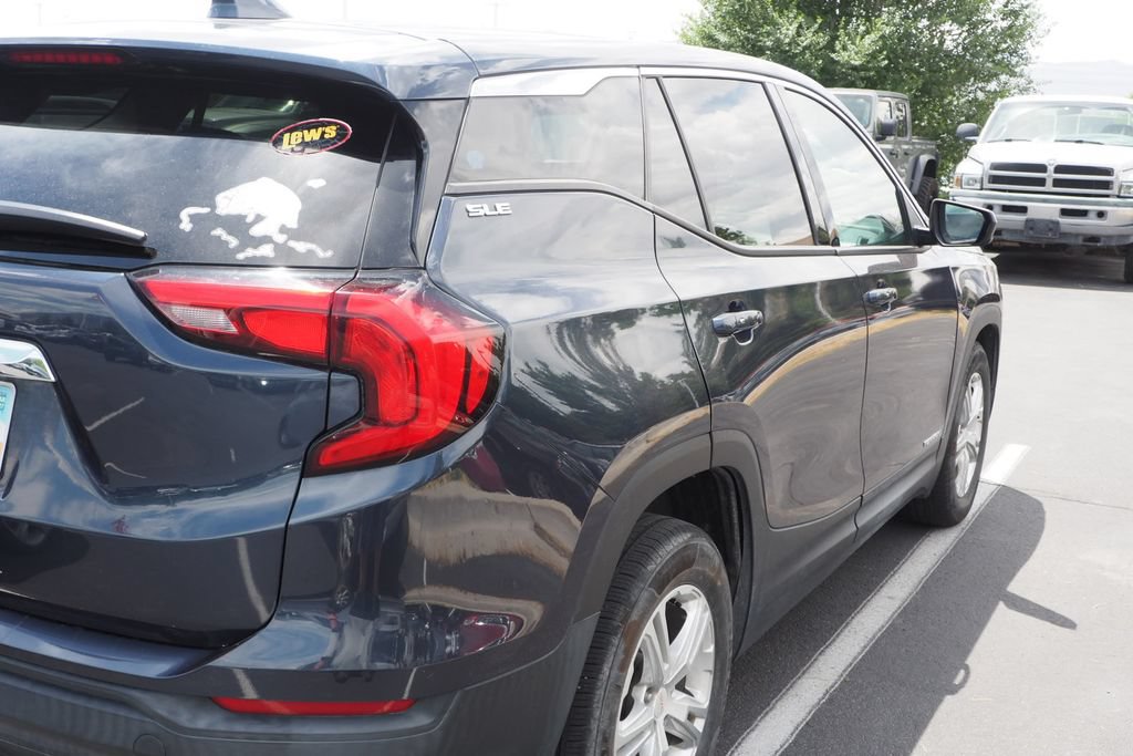 Used 2018 GMC Terrain SLE FWD image 3