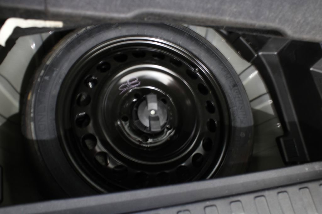 Used 2019 Chevrolet Equinox LT image 20