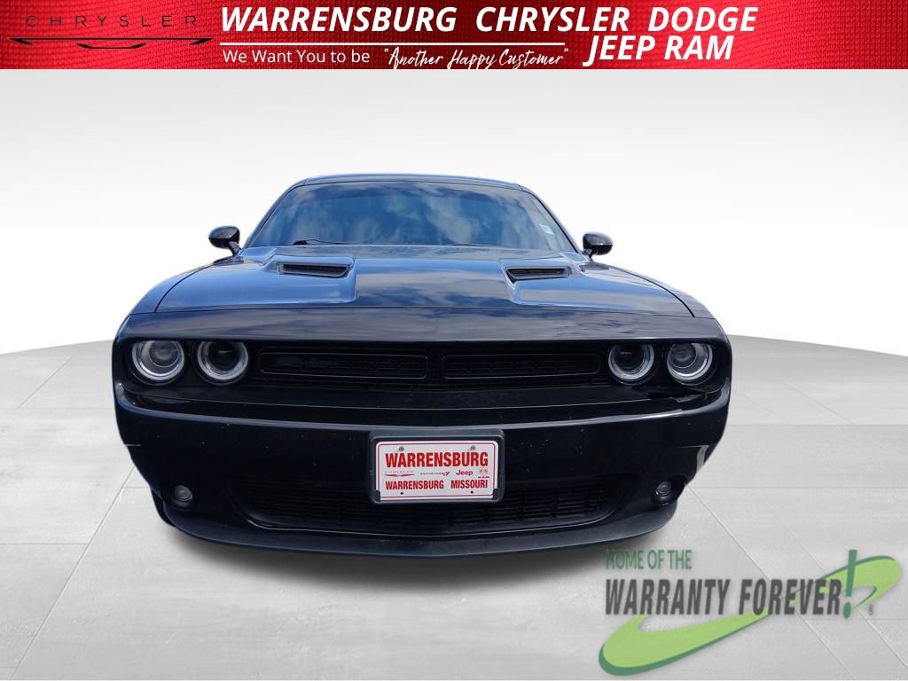 Used 2023 Dodge Challenger SXT w/ Plus Package image 11