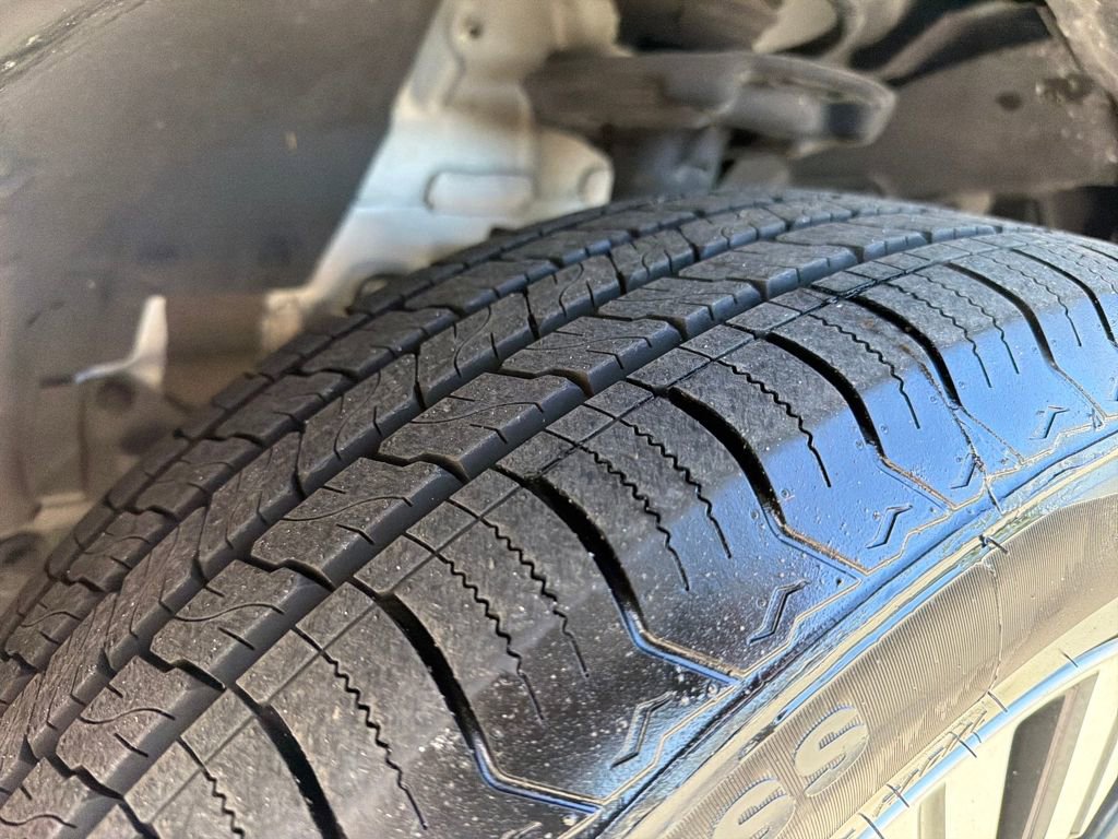 Certified 2023 Nissan Rogue SV w/ SV Premium B Package image 13