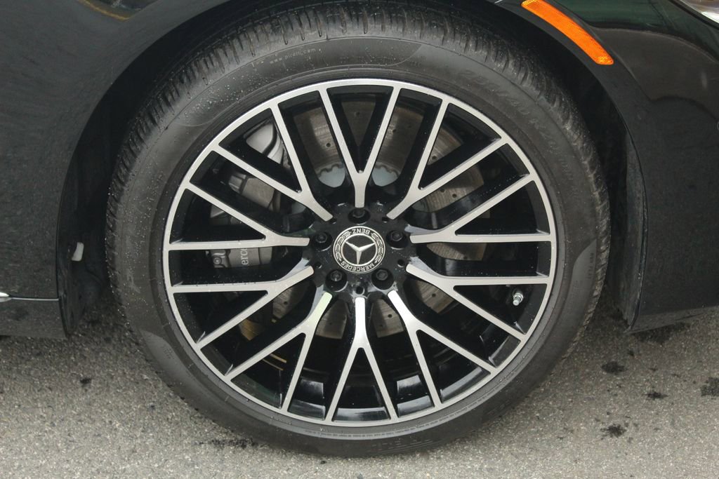 Used 2025 Mercedes-Benz S 580 4MATIC Sedan image 9