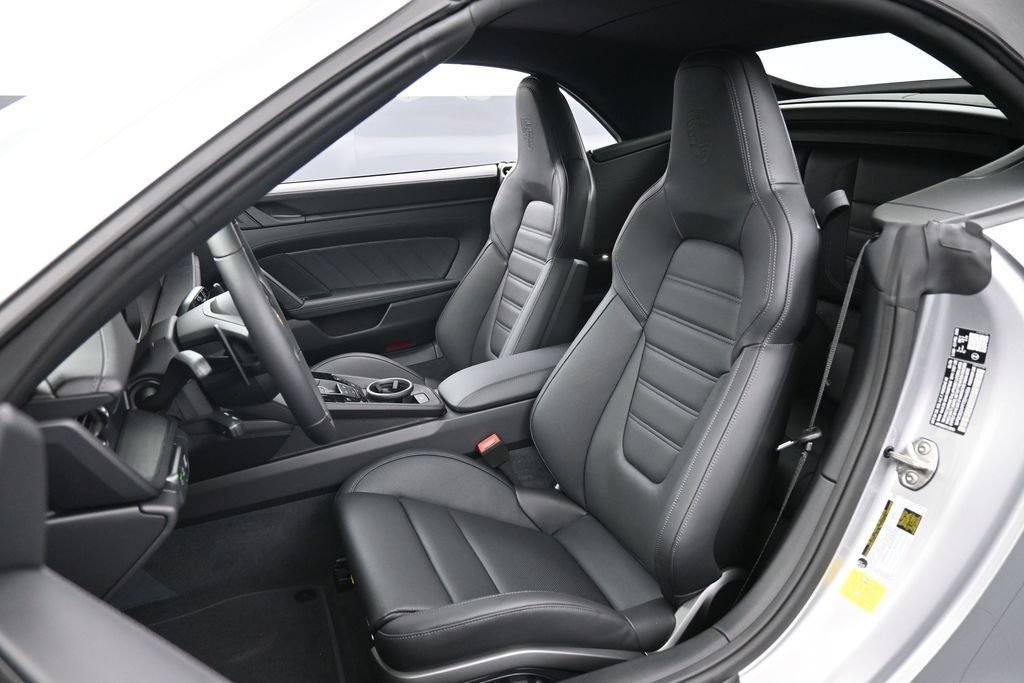 New 2026 Porsche 911 Carrera 4 GTS AWD/4WD image 5