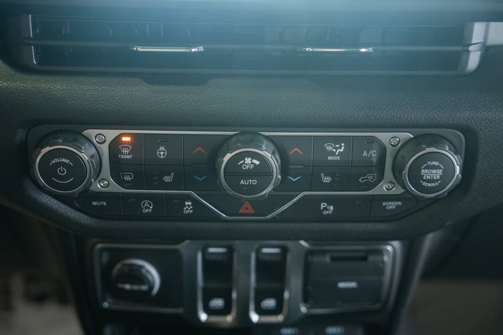 New 2026 Jeep Wrangler Sport AWD/4WD image 24