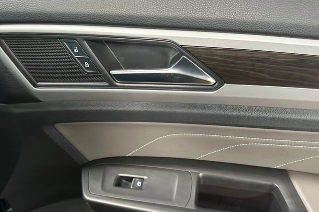 Certified 2023 Volkswagen Atlas SE w/ Panoramic Sunroof Package FWD image 23