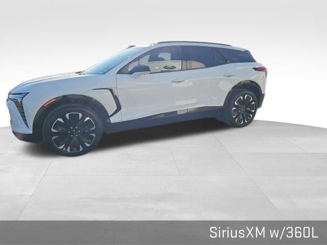 Used 2024 Chevrolet Blazer EV RS image 13