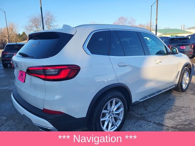 Used 2020 BMW X5 xDrive40i w/ Premium Package image 11