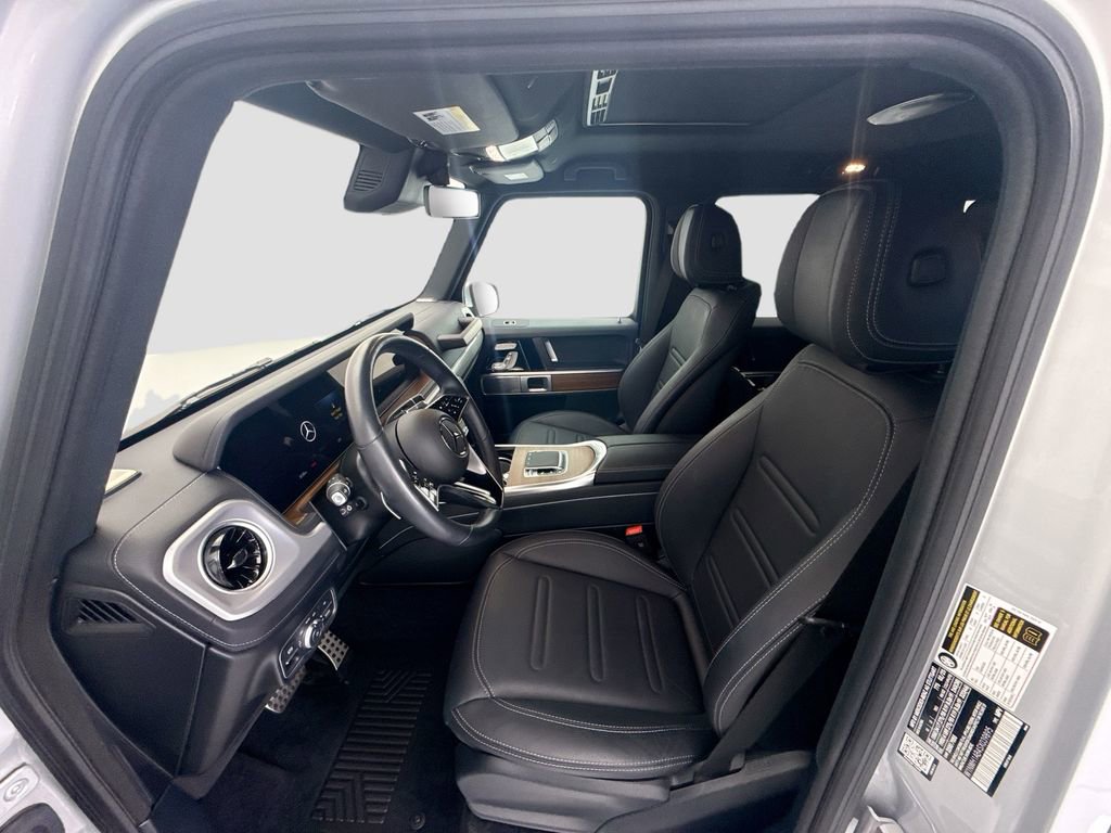 Used 2025 Mercedes-Benz G 550 image 18