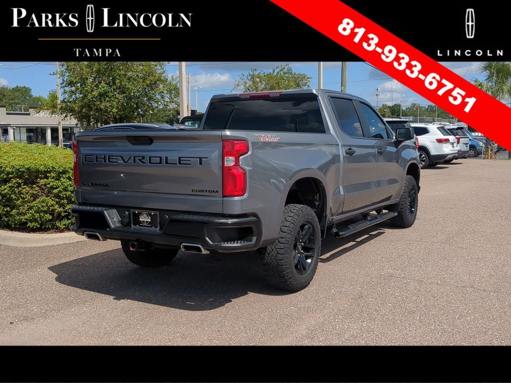 Used 2021 Chevrolet Silverado 1500 Custom Trail Boss w/ LPO, Dark Essentials Package AWD/4WD image 4