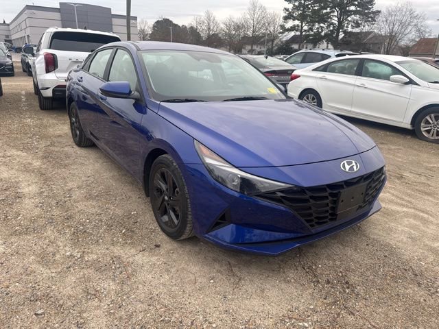 Used 2022 Hyundai Elantra SEL w/ Convenience Package