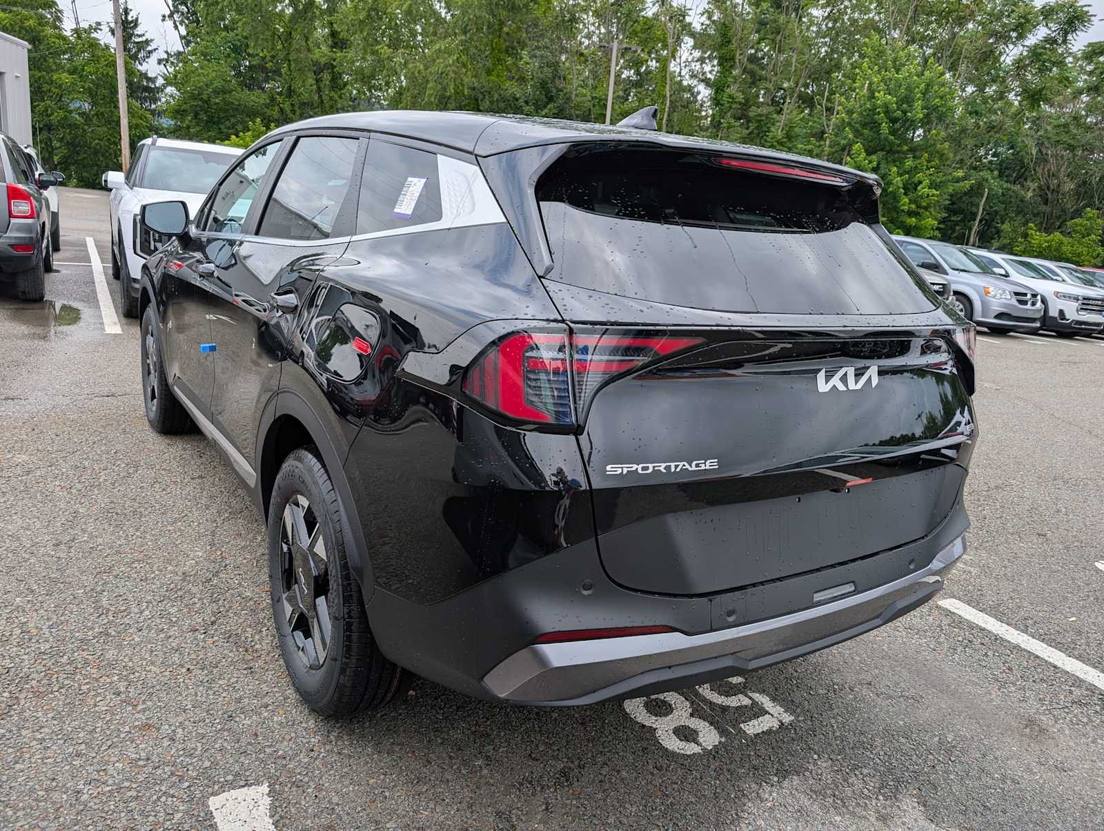 New 2026 Kia Sportage LX w/ LX Convenience Package AWD/4WD image 9