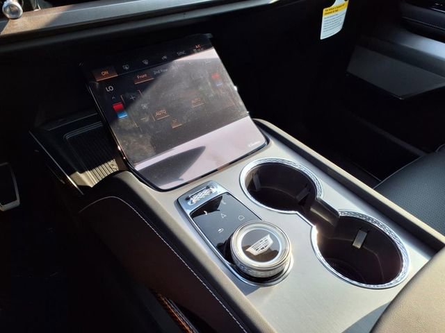 New 2026 Cadillac Vistiq Sport image 33