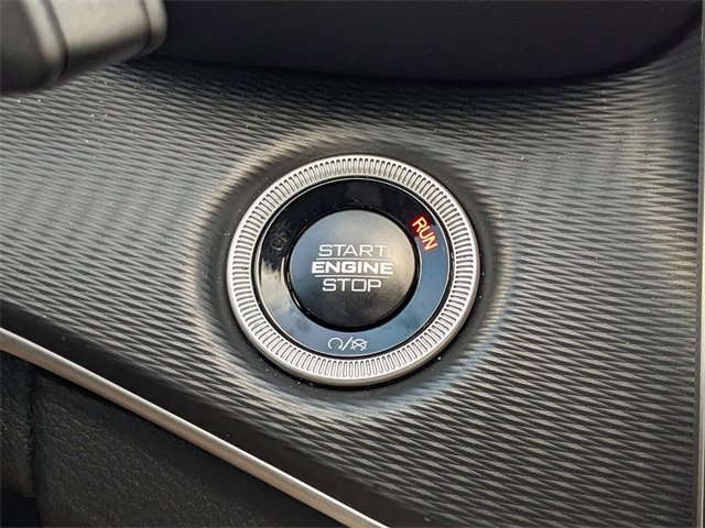 Used 2025 Jeep Grand Cherokee Laredo X image 25