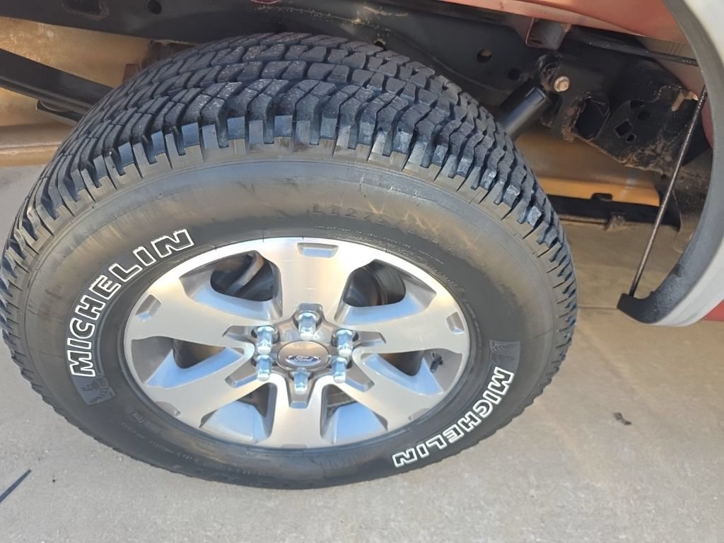 Used 2014 Ford F150 FX4 w/ Equipment Group 402A Luxury AWD/4WD image 20