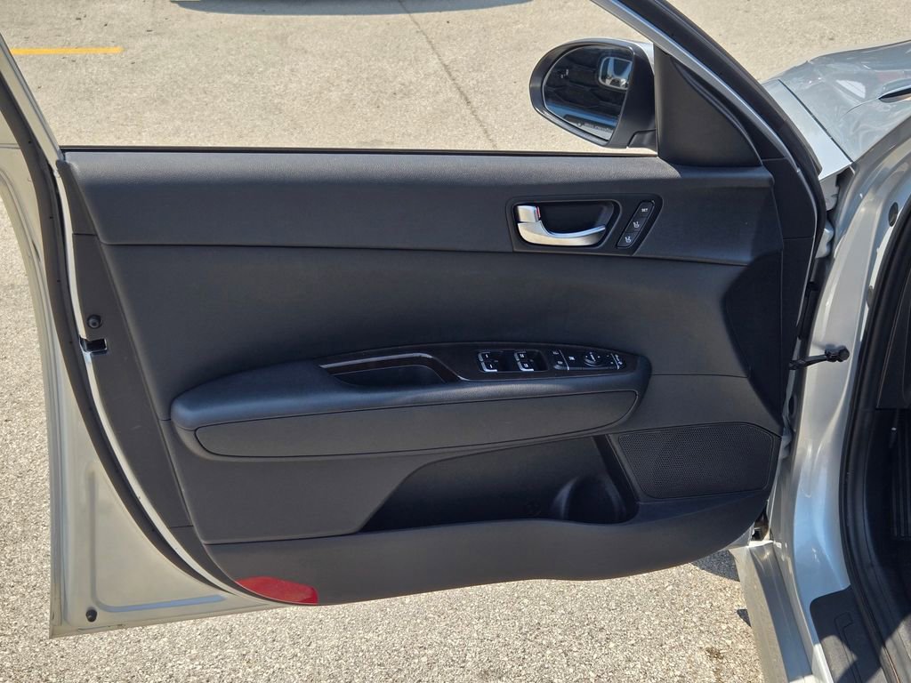 Used 2018 Kia Optima EX w/ Premium Package image 26